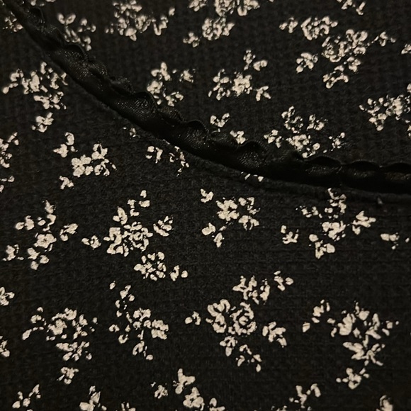 Lace-Trimmed Nightgown - Picture 3 of 4